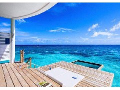 導致泳池變色的原因