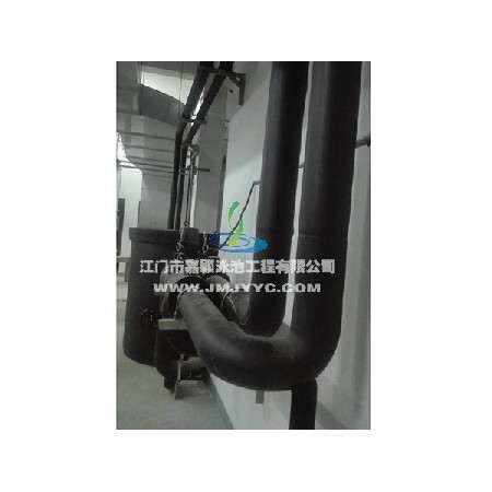 鶴山奧園匯源新都小區游泳池