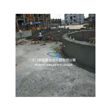 新會御郡花園小區泳池