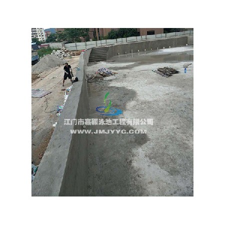 新會御郡花園小區泳池